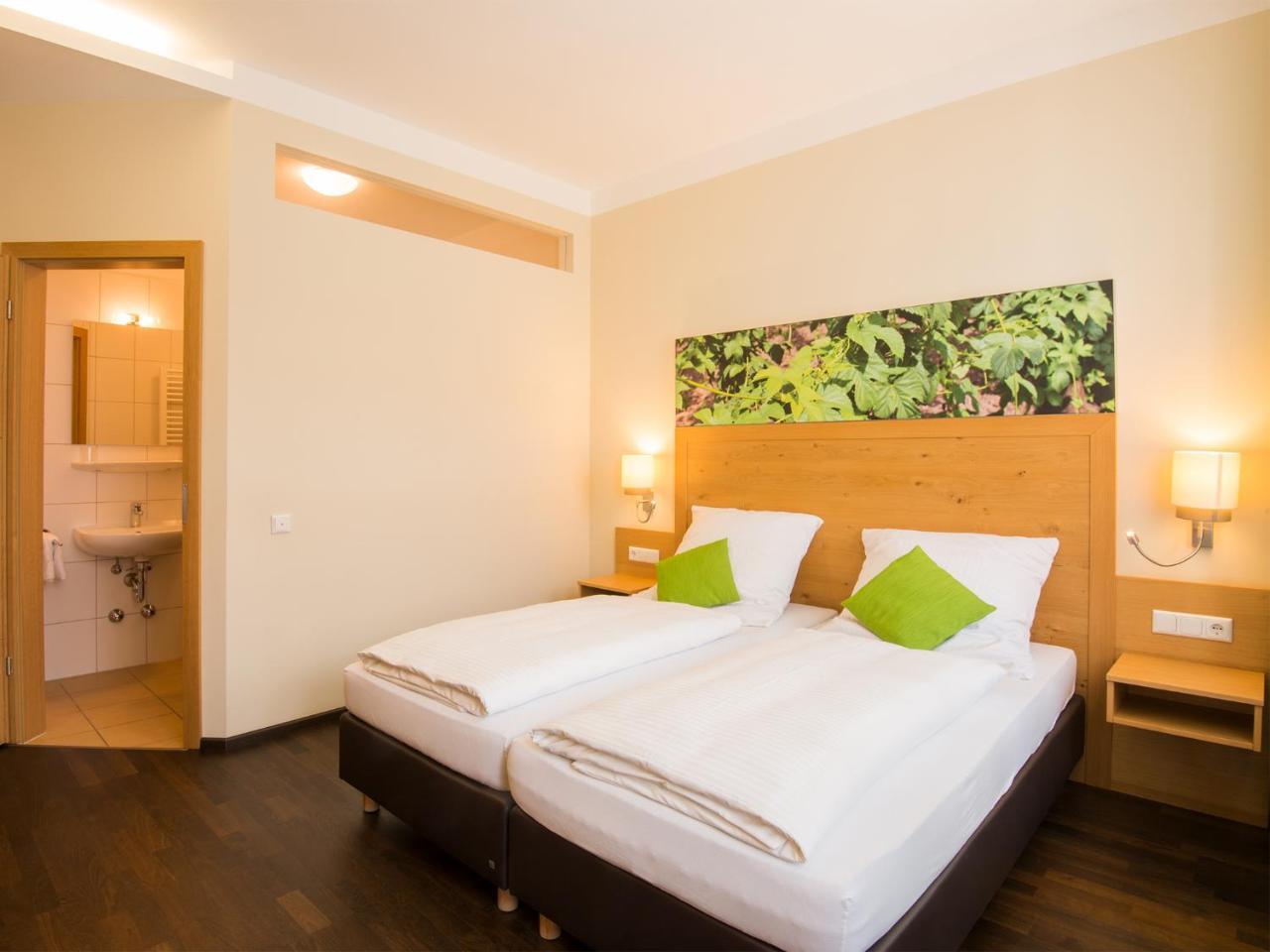 Hotel Brauereigasthof Amberger Kosching Kültér fotó